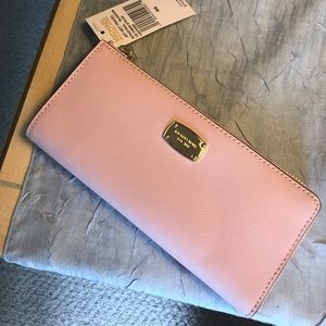 Brand New Michael Kors Wallet!
